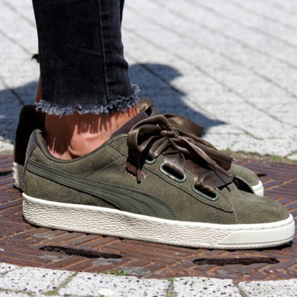 Puma Suede Heart Vr Sneakers Silk Laces